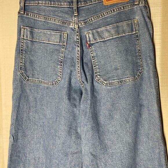 Levi’s Mile High Wide Leg denim jeans, size 28 - Picture 9 of 15